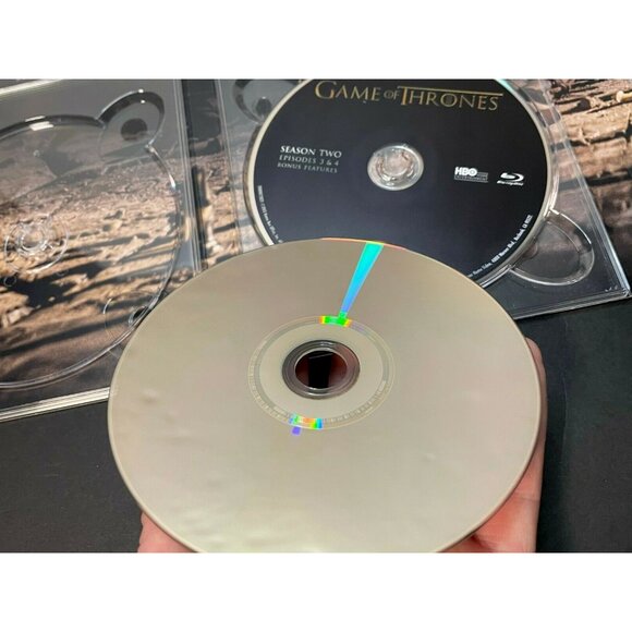 Game of Thrones Dvd seasons 2 box set HBO Tv series 2 disc digital copy Blu-ray - Picture 6 of 8